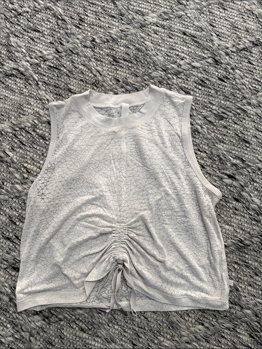 Lululemon Cinch Tank Sz 4